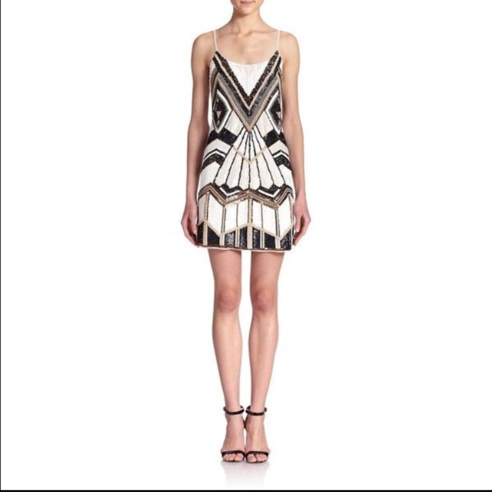 NWOT Alice + Olivia sequin and bead jasmin dress
